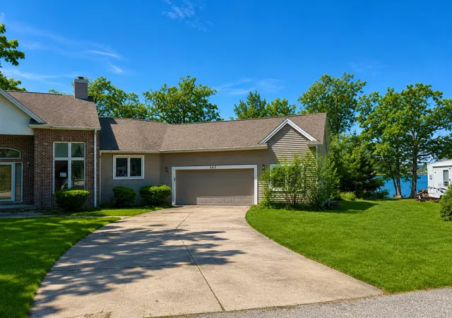 image of 103 Chickasaw Ln, Loda, IL 60948 | MLS# 12583413