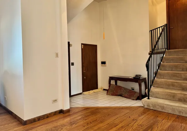 Photo 2 of Single family home for sale at 250 Anita St, Des Plaines, IL 60016 | MLS# 12583432 | Listing updated on 2026-08-16