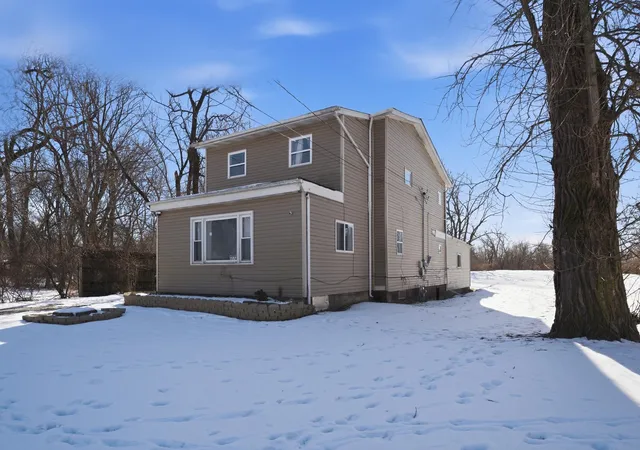 Photo 3 of Single family home for sale at 1773 E 158th Street, South Holland, IL 60473 | MLS# 12583773 | Listing updated on 2026-08-28