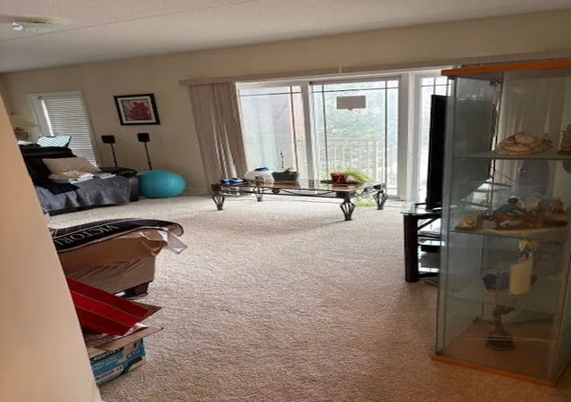 Listing Photo 4 - Condo for sale in building located at 77 N Wolf Rd, Northlake, IL 60164 - Unit #210