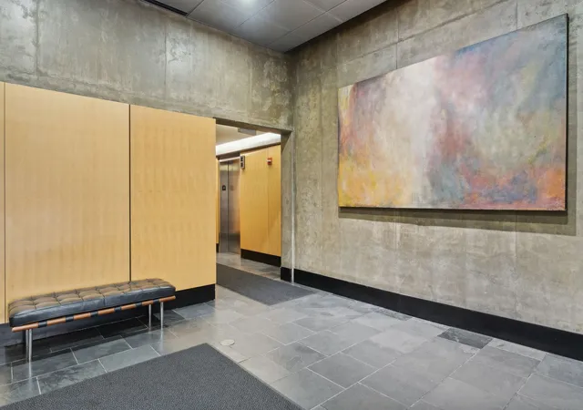 2nd image of 700 W Van Buren St #PH2, Chicago, IL 60607 | MLS# 12584219