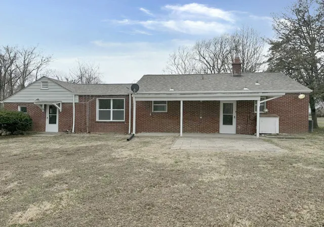 12th image of 8001 W B St, Belleville, IL 62223 | MLS# 12584579