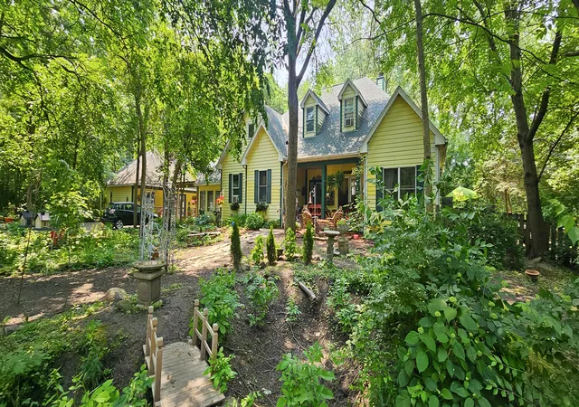 Homes for sale in Batavia, IL | 2s720 Nelson Lake Rd, Batavia, IL 60510 | MLS# 12584657
