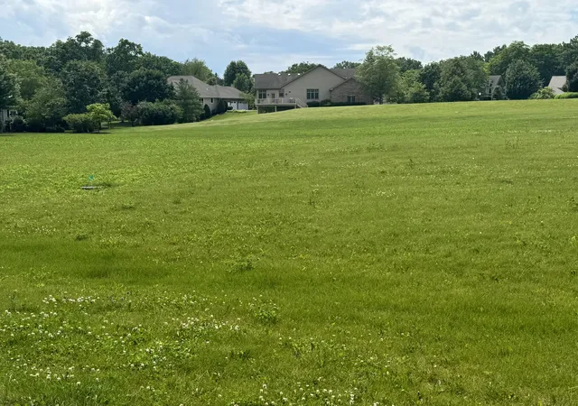 3rd image of 6165 Stansbury Ln, Crystal Lake, IL 60014 | MLS# 12585018