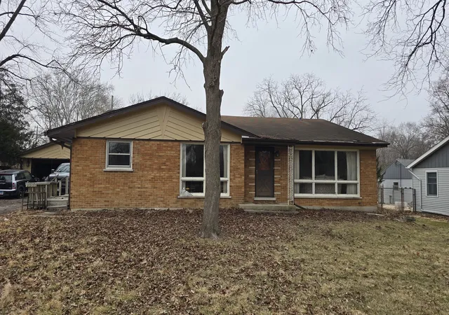 Photo 1 of Single family home for sale at 20120 Keystone Ave, Matteson, IL 60443 | MLS# 12585294 | Listing updated on 2026-09-14