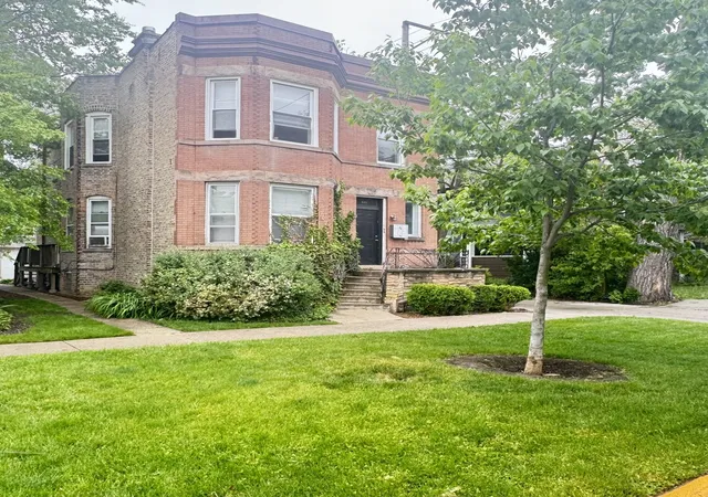 Homes for sale in Oak Park, IL | 511 N Taylor Ave, Oak Park, IL 60302 | MLS# 12585413