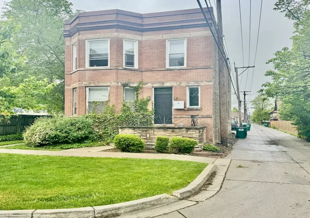 Homes for sale in Oak Park, IL | 511 N Taylor Ave, Oak Park, IL 60302 | MLS# 12585413
