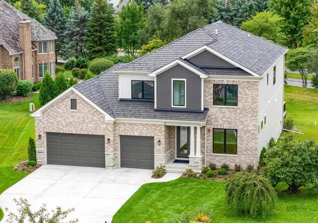 Photo 2 of Single family home for sale at 235 Plainfield Ct, Vernon Hills, IL 60061 | MLS# 12585662 | Listing updated on 2026-10-07