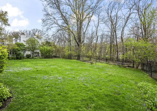 Photo 61 of Sale Pending at 87 Ravinoaks Ln, Highland Park, IL 60035 | MLS# 12586707 | Listing updated on 2026-06-15