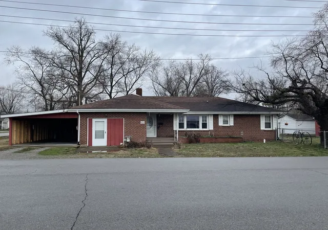 1st image of 1804 W Copeland St, Marion, IL 62959 | MLS# 12587065