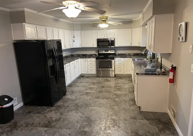 4th image of 1804 W Copeland St, Marion, IL 62959 | MLS# 12587065