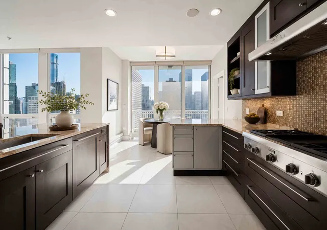 Photo 4 of Condo for sale at 55 E Erie St #2705, Chicago, IL 60611 | MLS# 12587110 | Listing updated on 2026-09-22