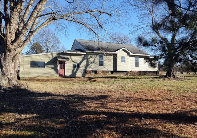 3rd image of 515 Thunderhawk Rd, Ozark, IL 62972 | MLS# 12587165