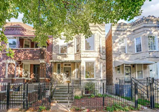 Homes for sale in Chicago, IL | 6045 S Peoria St, Chicago, IL 60621 | MLS# 12587235