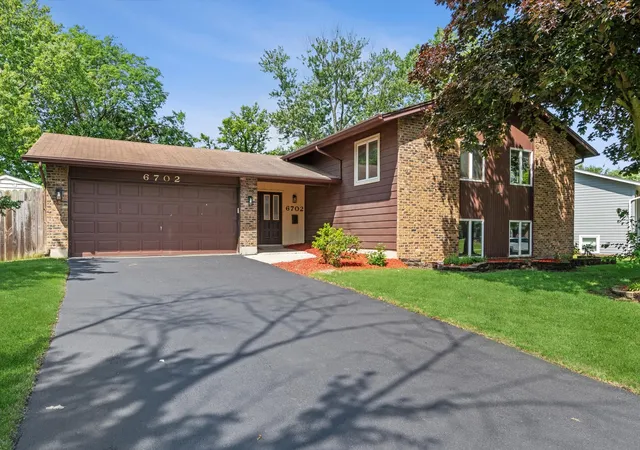 1st image of 6702 Pershing Ct, Woodridge, IL 60517 | MLS# 12587291