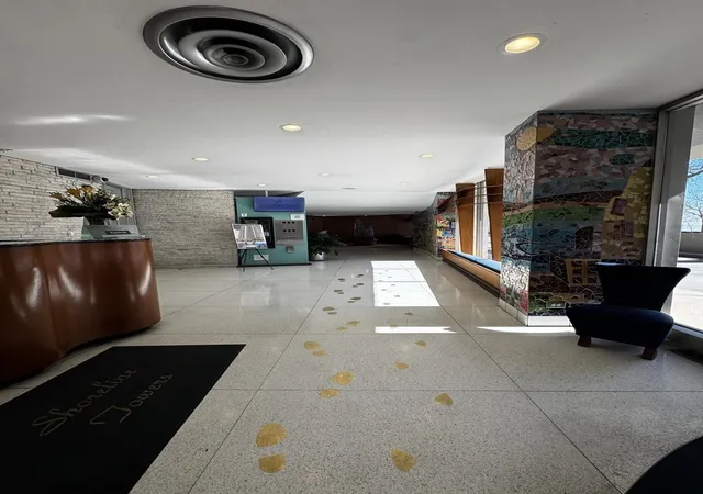 Homes for sale in Chicago, IL | 6301 N Sheridan Rd #11C, Chicago, IL 60660 | MLS# 12587326