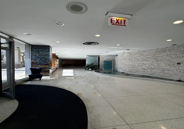 Homes for sale in Chicago, IL | 6301 N Sheridan Rd #11C, Chicago, IL 60660 | MLS# 12587326