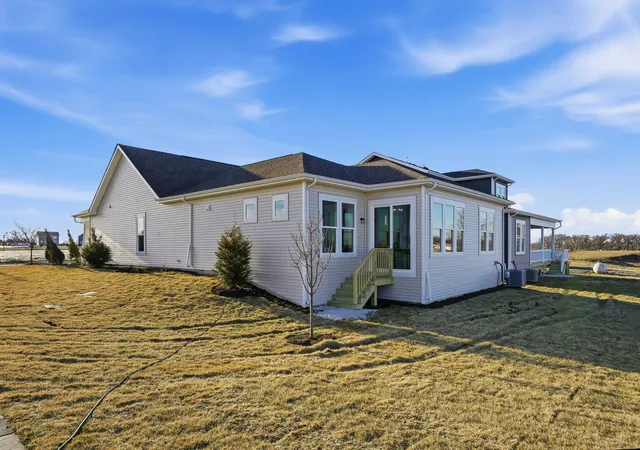 2nd image of 3024 Timberlake Ave, New Lenox, IL 60451 | MLS# 12587617