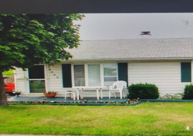 1st image of 4065 Southwest Hwy, Hometown, IL 60456 | MLS# 12587888