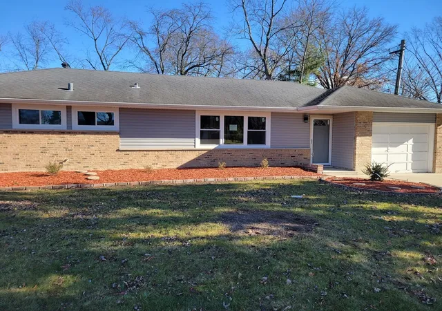 Photo 1 of Single family home for sale at 531 Wildwood Dr, Park Forest, IL 60466 | MLS# 12588651 | Listing updated on 2026-08-30