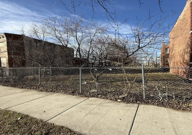Land for sale at 4202 W Wilcox St, Chicago, IL 60624 | MLS# 12589445