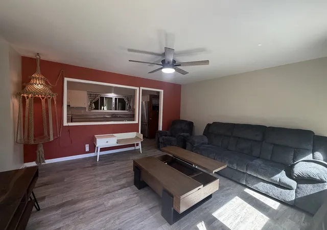 5th image of 1427 Mark Dr, Freeport, IL 61032 | MLS# 12590642