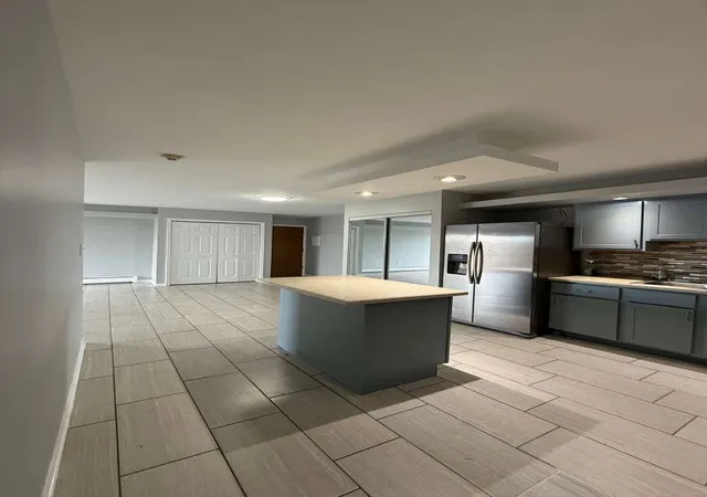 14th image of 143 W Elk Trl #340, Carol Stream, IL 60188 | MLS# 12590785
