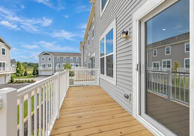Photo 1 of Townhouse for sale at 25649 W Wakefield Dr, Plainfield, IL 60544 | MLS# 12590883 | Listing updated on 2026-09-22