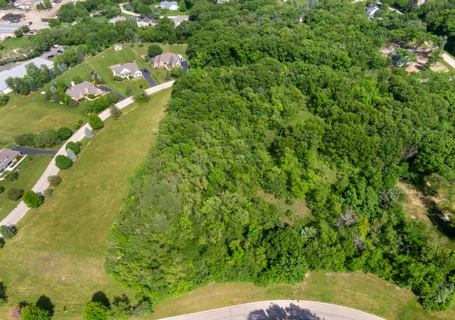 Homes for sale in Spring Grove, IL | 7388 English Oak Ln, Spring Grove, IL 60081 | MLS# 12591013