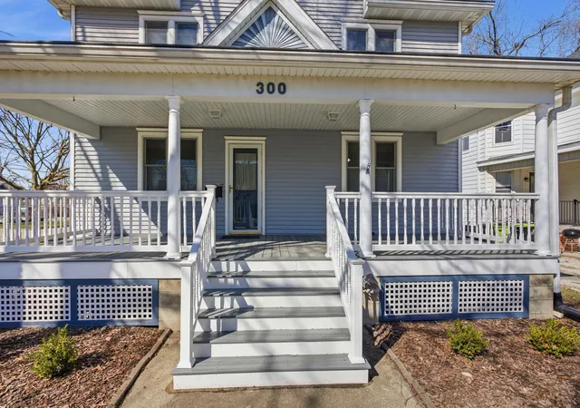 Homes for sale in Fairbury, IL | 300 E Maple St, Fairbury, IL 61739 | MLS# 12591675
