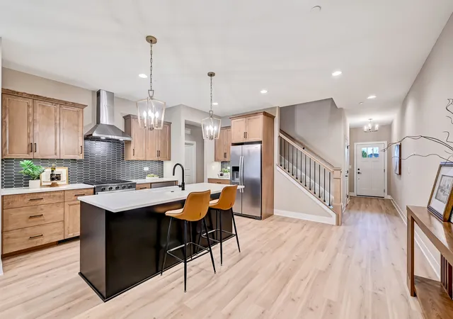 Photo 3 of Townhouse for sale at 14114 S Cardiff Ct #47, Homer Glen, IL 60491 | MLS# 12591759 | Listing updated on 2026-10-03