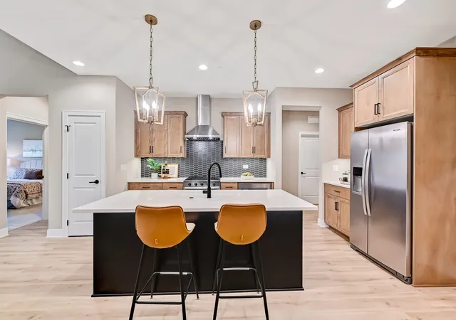 Photo 3 of Townhouse for sale at 14114 S Cardiff Ct #47, Homer Glen, IL 60491 | MLS# 12591759 | Listing updated on 2026-10-03