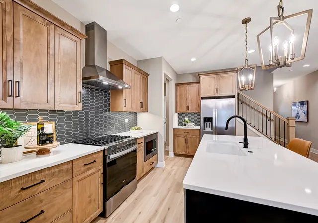 Photo 4 of Townhouse for sale at 14114 S Cardiff Ct #47, Homer Glen, IL 60491 | MLS# 12591759 | Listing updated on 2026-10-03