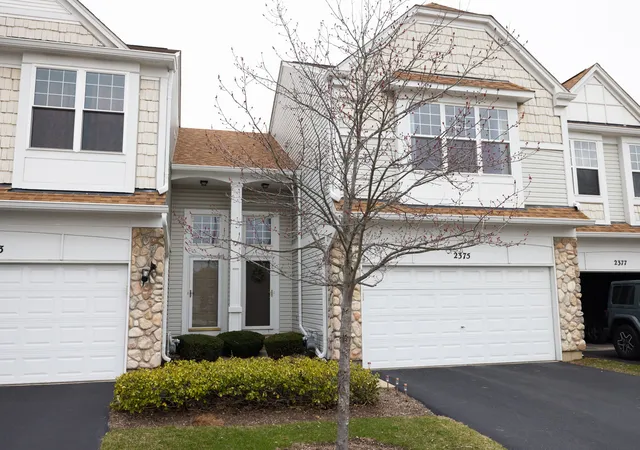 Photo 2 of Townhouse for sale at 2375 Cove Ct, Elgin, IL 60123 | MLS# 12591952 | Listing updated on 2026-08-06
