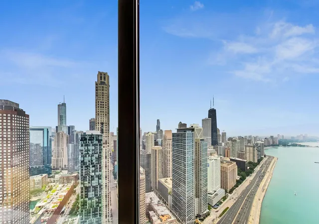 Photo 4 of Condo for sale at 505 N Lake Shore Dr #5302, Chicago, IL 60611 | MLS# 12592209 | Listing updated on 2026-09-22