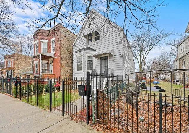 Photo 2 of Single family home for sale at 6930 S Laflin St, Chicago, IL 60636 | MLS# 12592643 | Listing updated on 2026-09-02