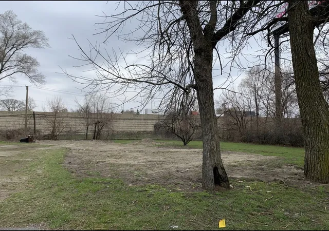 2nd image of 1113 171st St, East Hazel Crest, IL 60429 | MLS# 12592929