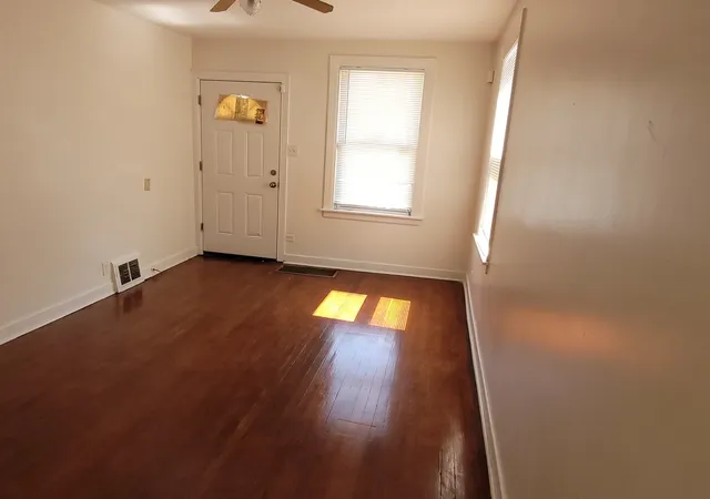 2nd image of 11720 S Wentworth Ave, Chicago, IL 60628 | MLS# 12593201