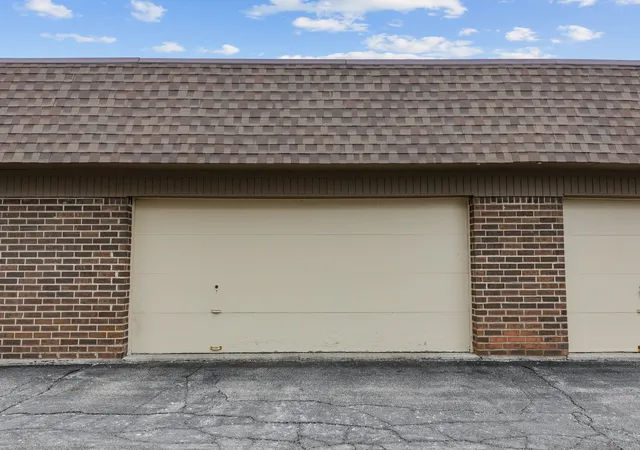 36th image of 433 Cavalier Ct #101A, West Dundee, IL 60118 | MLS# 12593501