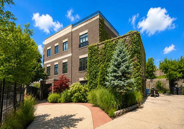 Photo 1 of Mansion for sale at 3914 W 51st Street, Chicago, IL 60632 | MLS# 12594472 | Listing updated on 2026-08-15