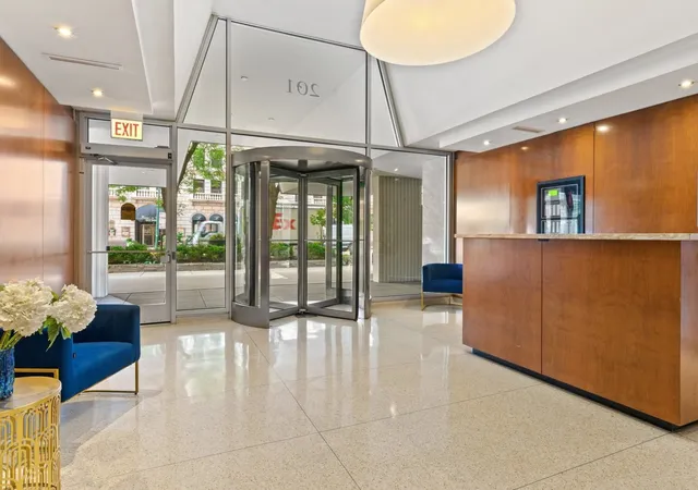 Homes for sale in Chicago, IL | 201 E Chestnut St #23A, Chicago, IL 60611 | MLS# 12594592