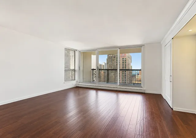 5th image of 201 E Chestnut St #23A, Chicago, IL 60611 | MLS# 12594592