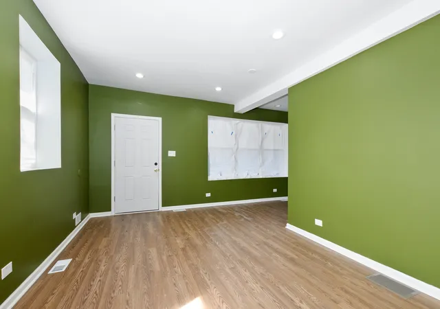 Homes for sale in Chicago, IL | 7359 S Vernon Ave, Chicago, IL 60619 | MLS# 12594622