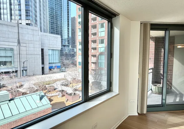 5th image of 480 N Mcclurg Ct, Chicago, IL 60611