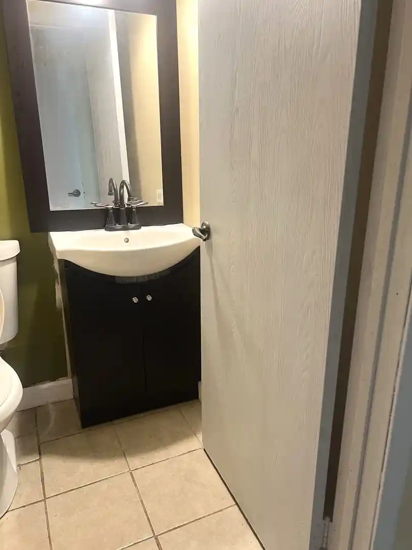 Listing Photo 13 - Condo for sale in 1249 Cunningham Dr located at 1249 Cunningham Dr, Calumet, IL 60409 - Unit #3E