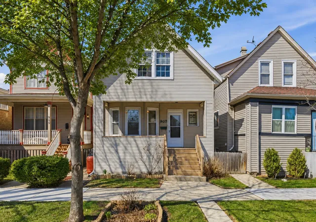 1st image of 907 Ferdinand Ave, Forest Park, IL 60130 | MLS# 12596140