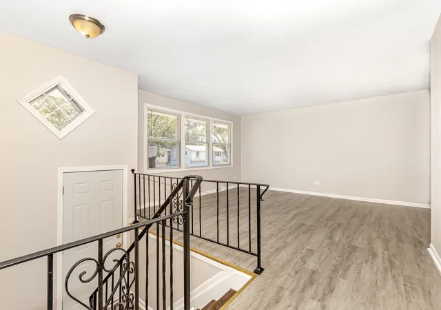 Photo 3 of Single family home for sale at 3510 Chestnut Dr, Hazel Crest, IL 60429 | MLS# 12596386 | Listing updated on 2026-10-04