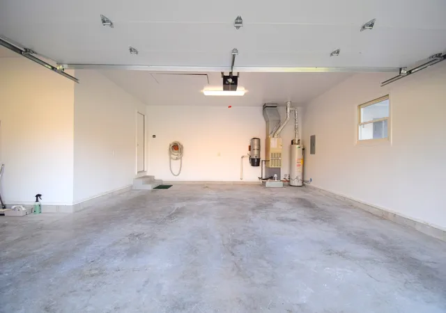 Photo 2 of Condo for sale at 1024 Mulligan Dr #1024, Mount Vernon, IL 62864 | MLS# 12596417 | Listing updated on 2026-04-25