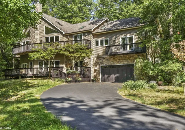 1st image of 804 E Wilson Ave, Beverly Shores, IN 46301 | MLS# 12596474