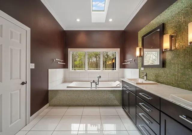 5th image of 804 E Wilson Ave, Beverly Shores, IN 46301 | MLS# 12596474